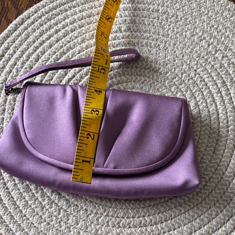Elegant Purple Clutch Bag - Picture 5 of 5